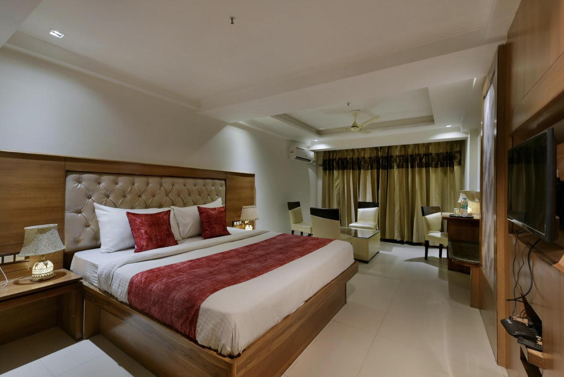 Hotel Lotus Paradise - Banquet & Dining - Near Murthal Sukhdev Rāi Exteriör bild