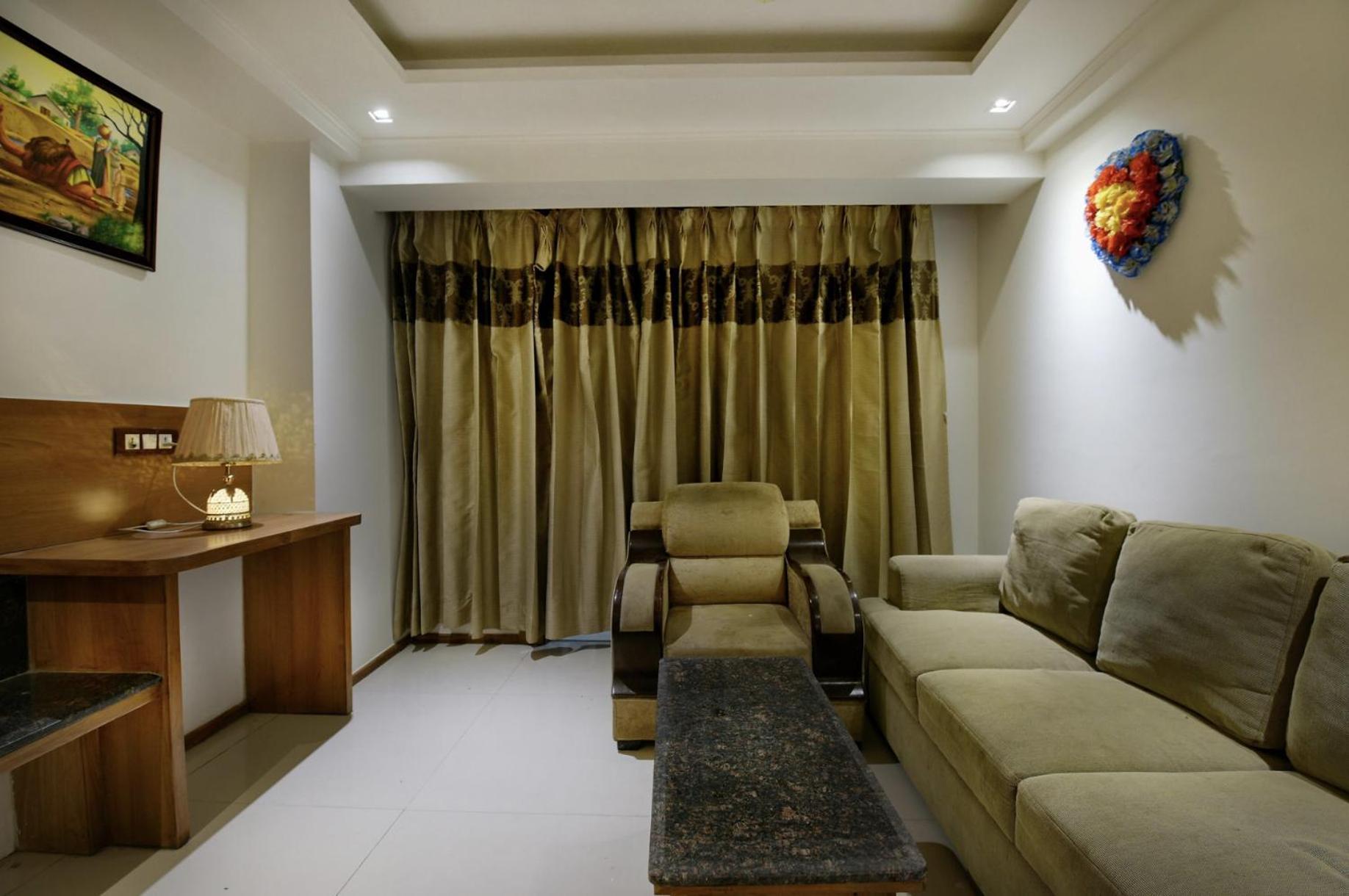 Hotel Lotus Paradise - Banquet & Dining - Near Murthal Sukhdev Rāi Exteriör bild
