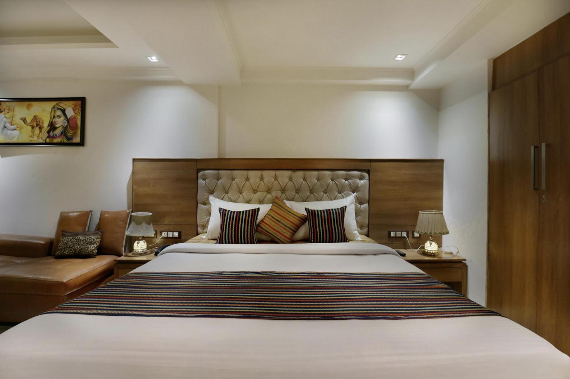 Hotel Lotus Paradise - Banquet & Dining - Near Murthal Sukhdev Rāi Exteriör bild