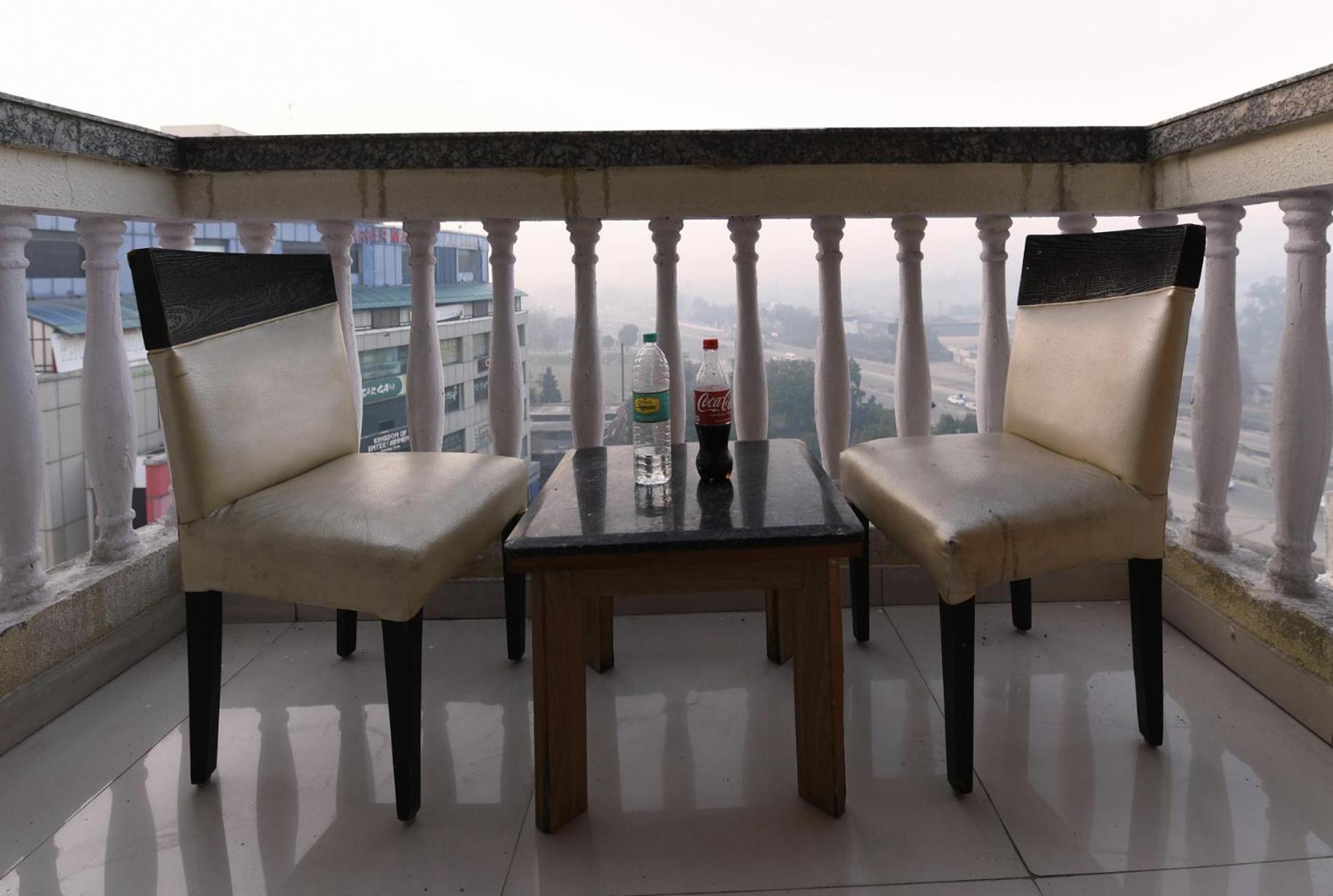 Hotel Lotus Paradise - Banquet & Dining - Near Murthal Sukhdev Rāi Exteriör bild