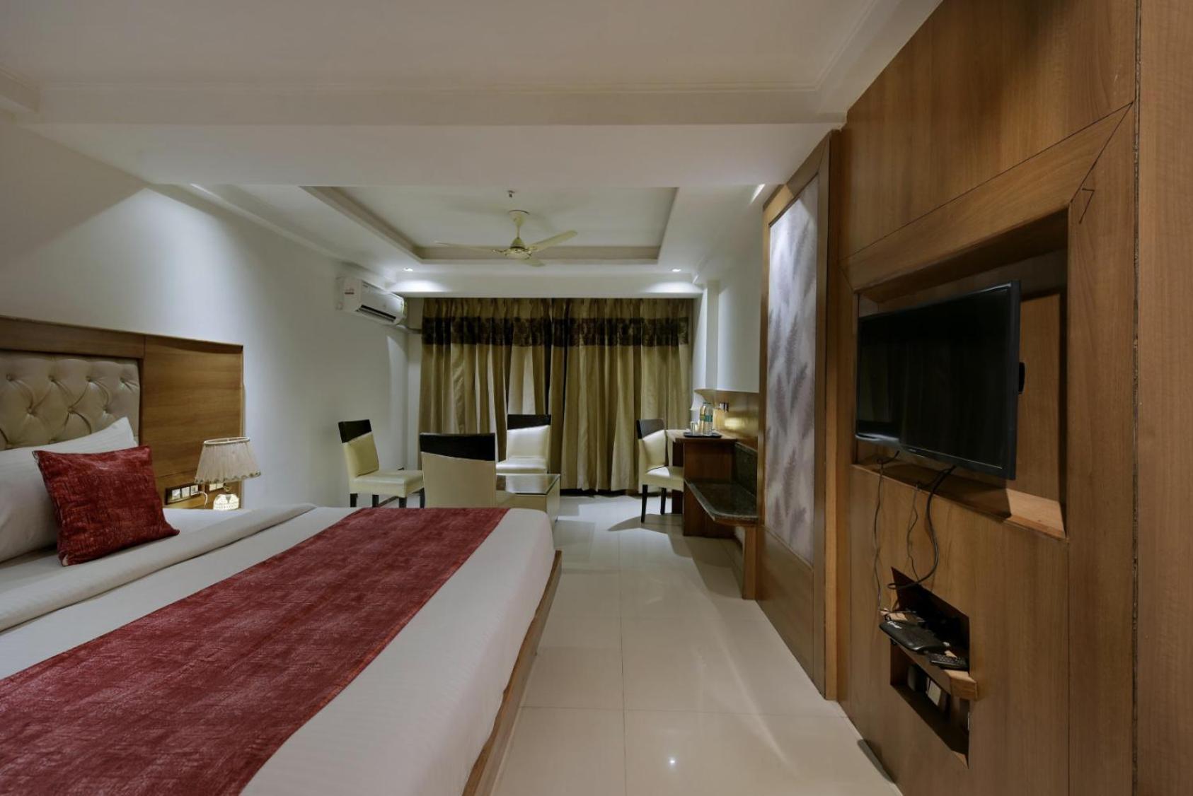 Hotel Lotus Paradise - Banquet & Dining - Near Murthal Sukhdev Rāi Exteriör bild