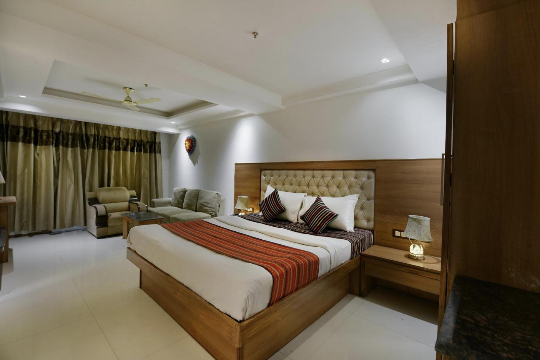 Hotel Lotus Paradise - Banquet & Dining - Near Murthal Sukhdev Rāi Exteriör bild